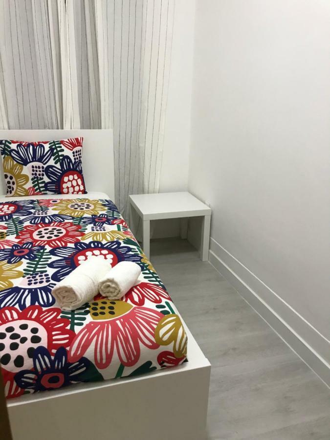 Charming Episode Hostel Lisbon Exterior photo